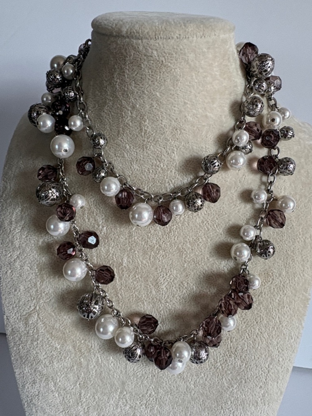 Chunky Pearl Beaded Necklace Statement  Silver Tone White House Black Market